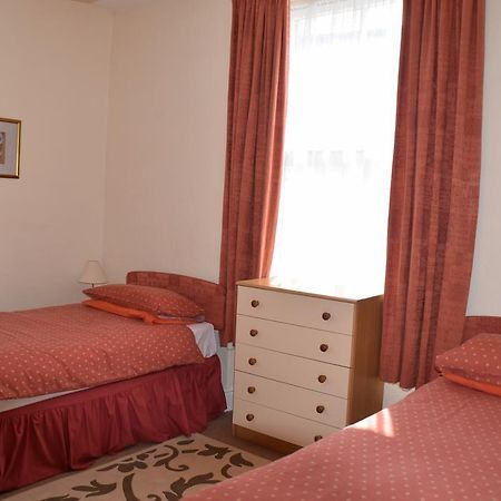 Port ErinKittiwake House公寓 外观 照片